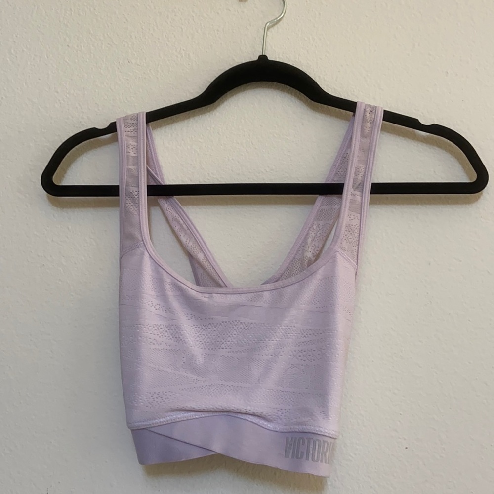 VICTORIAS SECRET LAVENDER SPORTS BRA M